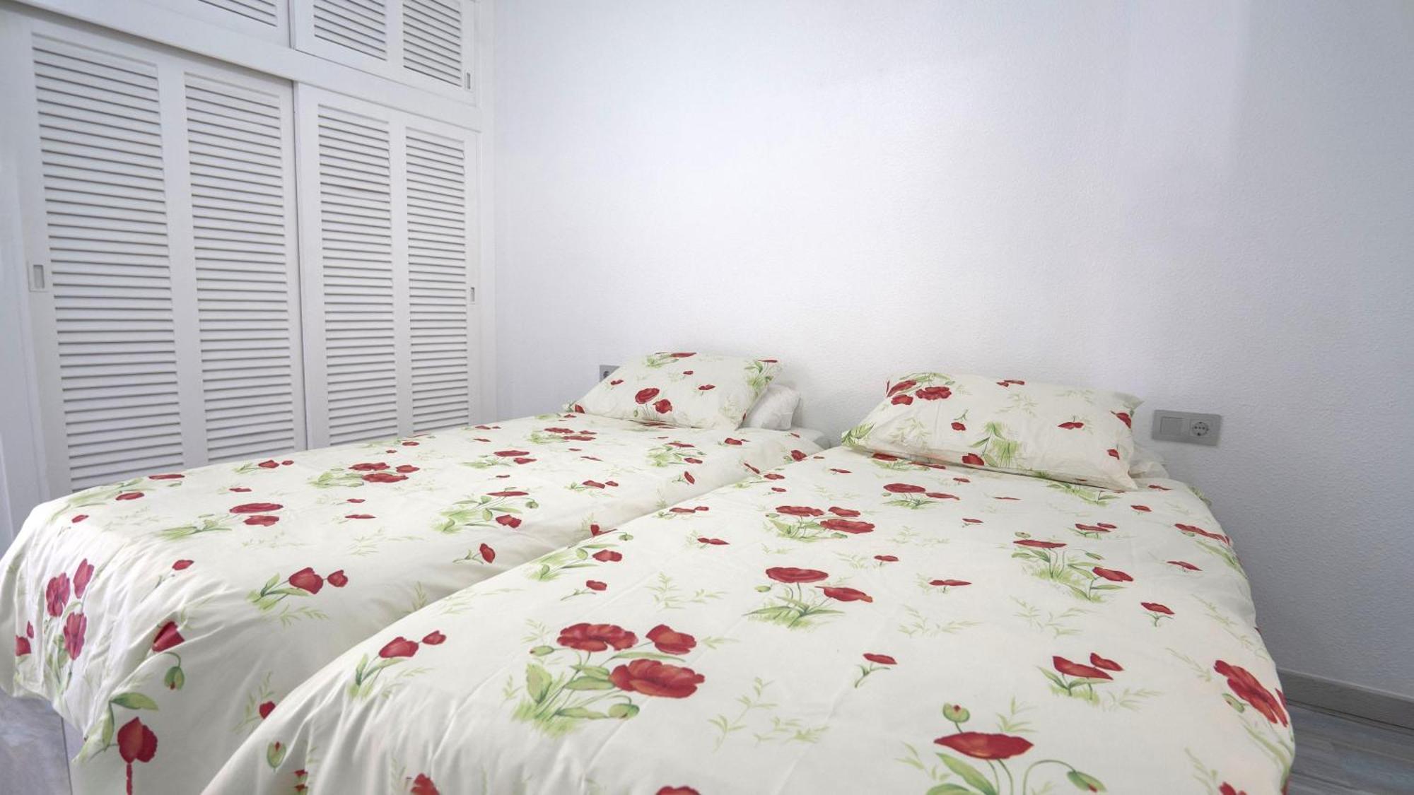 Modern Detached 4 Bed 3 Bath Villa With Private Pool Close To All Amenities فيلا مارتن المظهر الخارجي الصورة