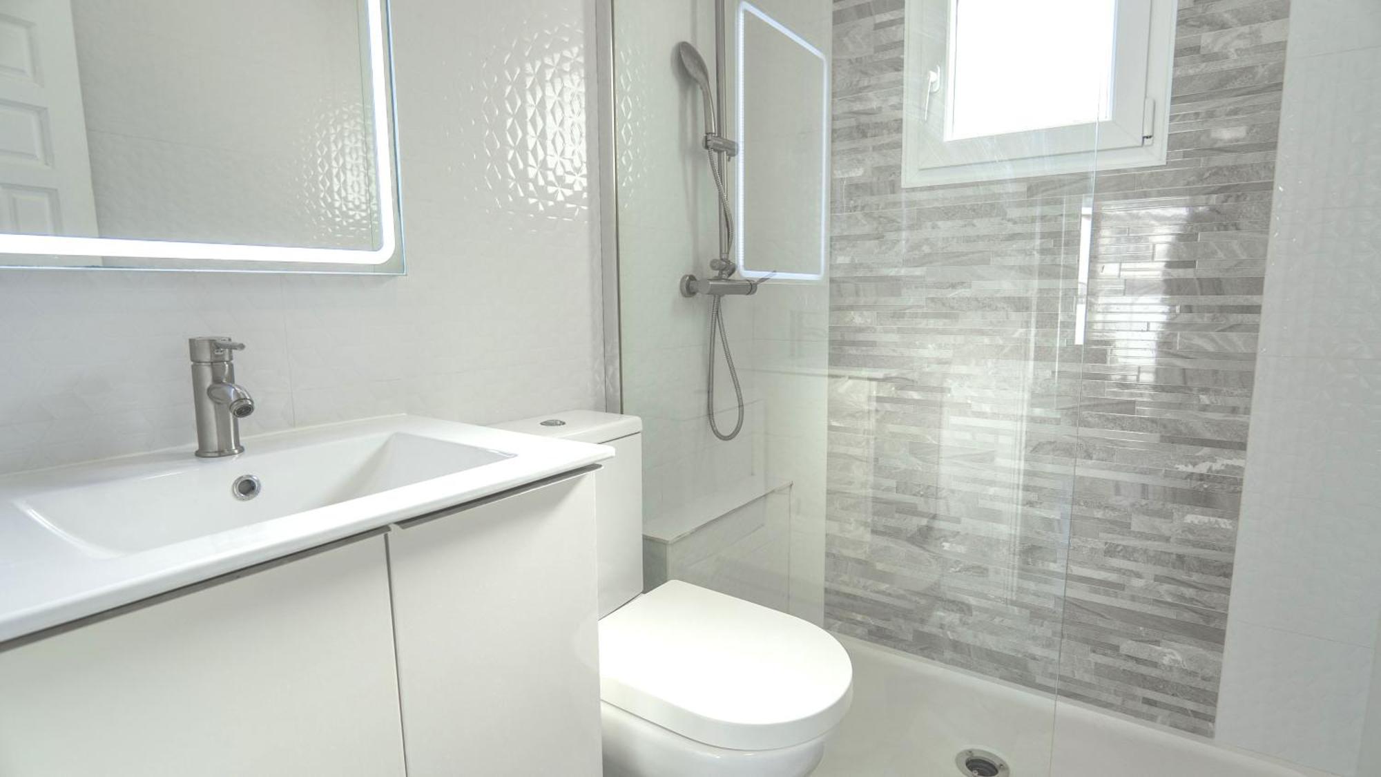 Modern Detached 4 Bed 3 Bath Villa With Private Pool Close To All Amenities فيلا مارتن المظهر الخارجي الصورة